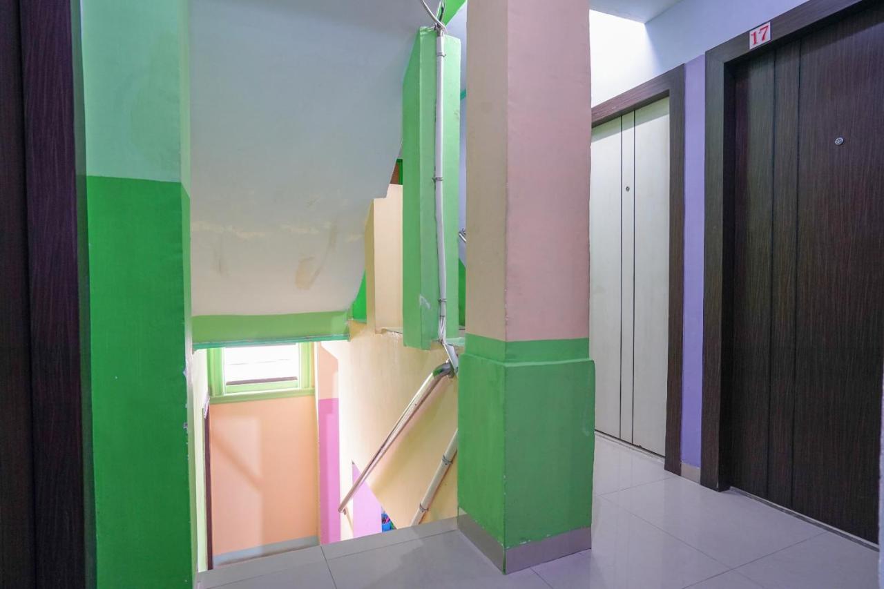 Oyo 1495 Hotel Lendosis Palembang Ngoại thất bức ảnh